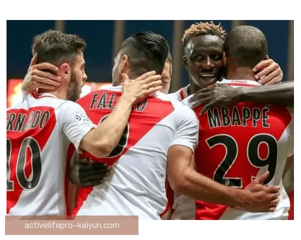 洛里昂在攻防平衡中展现实力，近期迎来连胜佳绩，状态回暖。