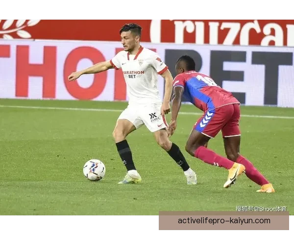 梅赫伦防守数据持续提升，近期表现稳健引发关注