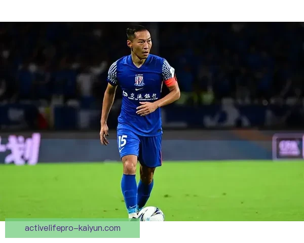 吴曦的技术特点持续吸引关注，传球精准和控球能力突出。